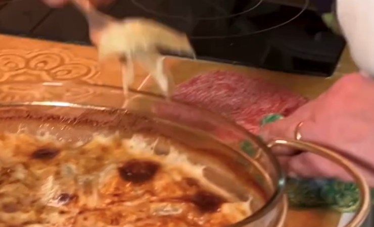 Finocchi gratinati in una teglia